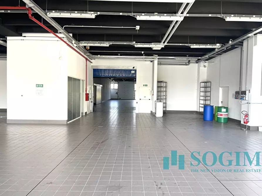 Immagine 15 di Capannone industriale in vendita  in viale lombardia a Saronno