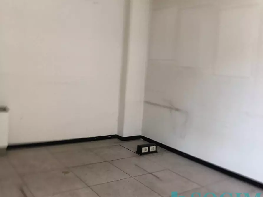 Immagine 18 di Capannone industriale in vendita  a Legnano