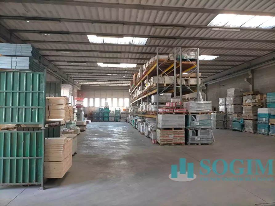 Immagine 3 di Capannone industriale in vendita  in VIA DELL'ARTIGIANATO a Lacchiarella