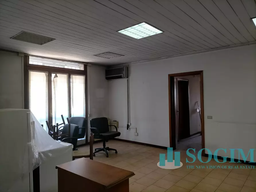 Immagine 5 di Capannone industriale in vendita  in VIA DELL'ARTIGIANATO a Lacchiarella