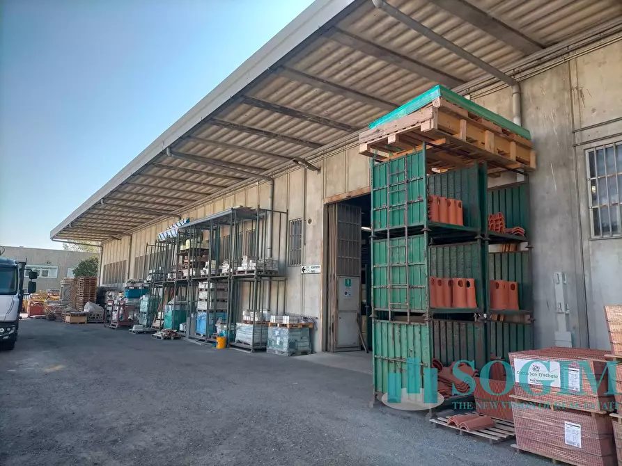 Immagine 7 di Capannone industriale in vendita  in VIA DELL'ARTIGIANATO a Lacchiarella