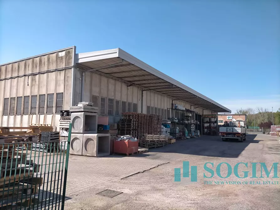 Immagine 15 di Capannone industriale in vendita  in VIA DELL'ARTIGIANATO a Lacchiarella