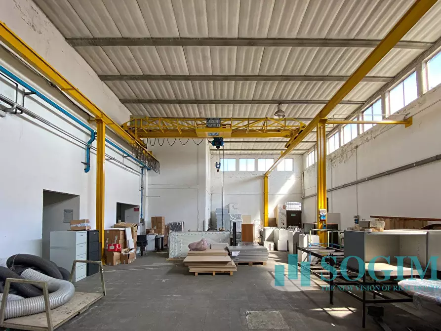 Immagine 21 di Capannone industriale in vendita  in via Verdi a Samarate