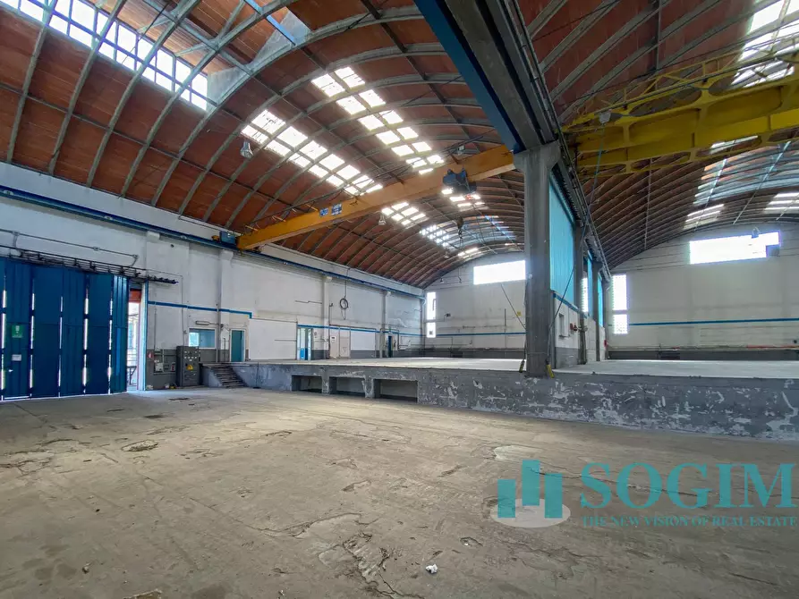 Immagine 3 di Capannone industriale in vendita  in Via dei Gigli a Busto Arsizio