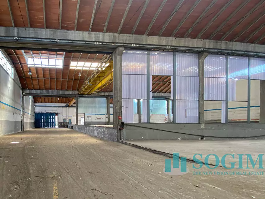 Immagine 7 di Capannone industriale in vendita  in Via dei Gigli a Busto Arsizio