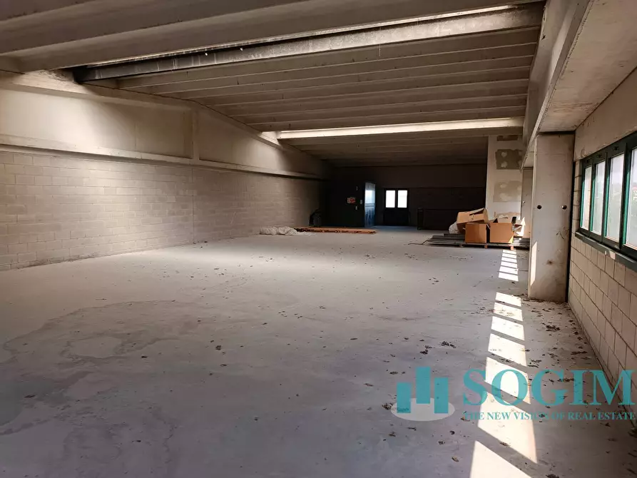 Immagine 11 di Magazzino in vendita  in Via della Cerca a Lurago Marinone