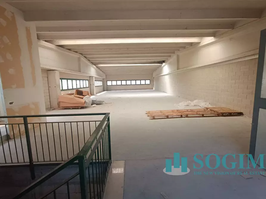 Immagine 15 di Magazzino in vendita  in Via della Cerca a Lurago Marinone