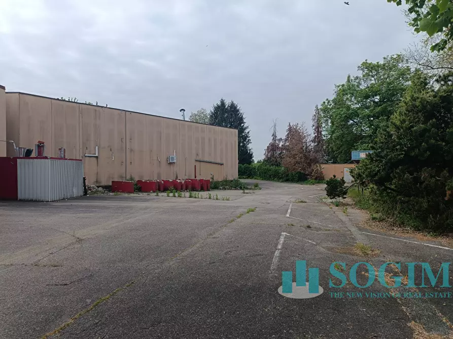 Immagine 6 di Terreno industriale in vendita  in Via Vittorio Emanuele a Olgiate Comasco
