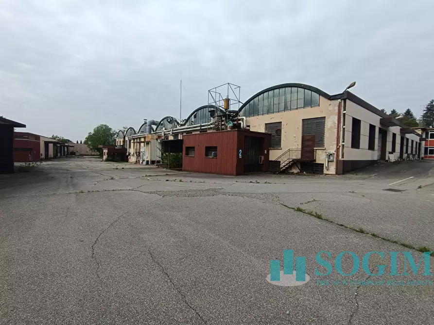 Immagine 15 di Terreno industriale in vendita  in Via Vittorio Emanuele a Olgiate Comasco