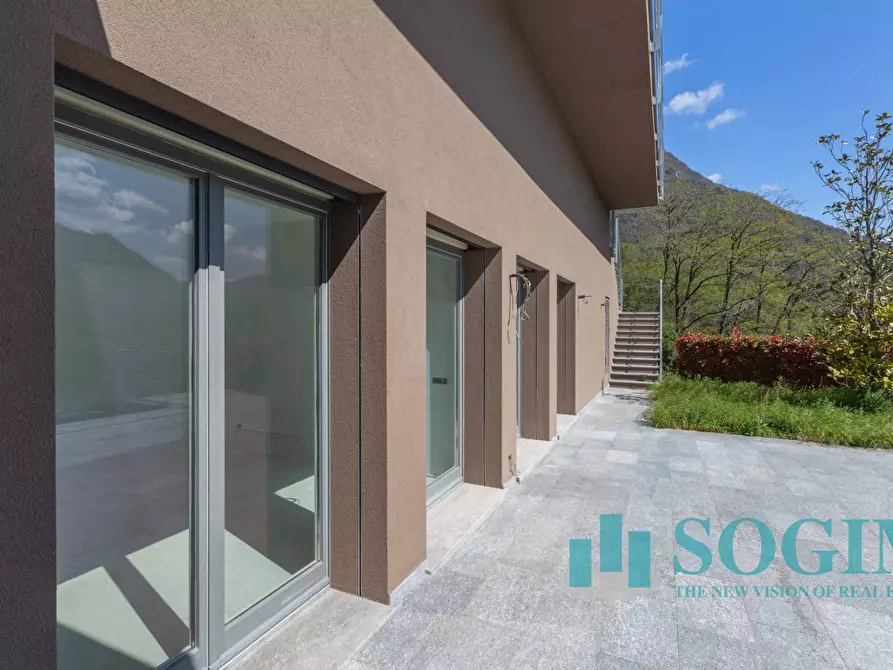 Immagine 20 di Villa in vendita  in Via Vittorio Veneto a Cernobbio