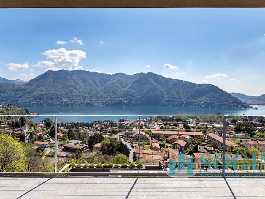 Immagine 29 di Villa in vendita  in Via Vittorio Veneto a Cernobbio