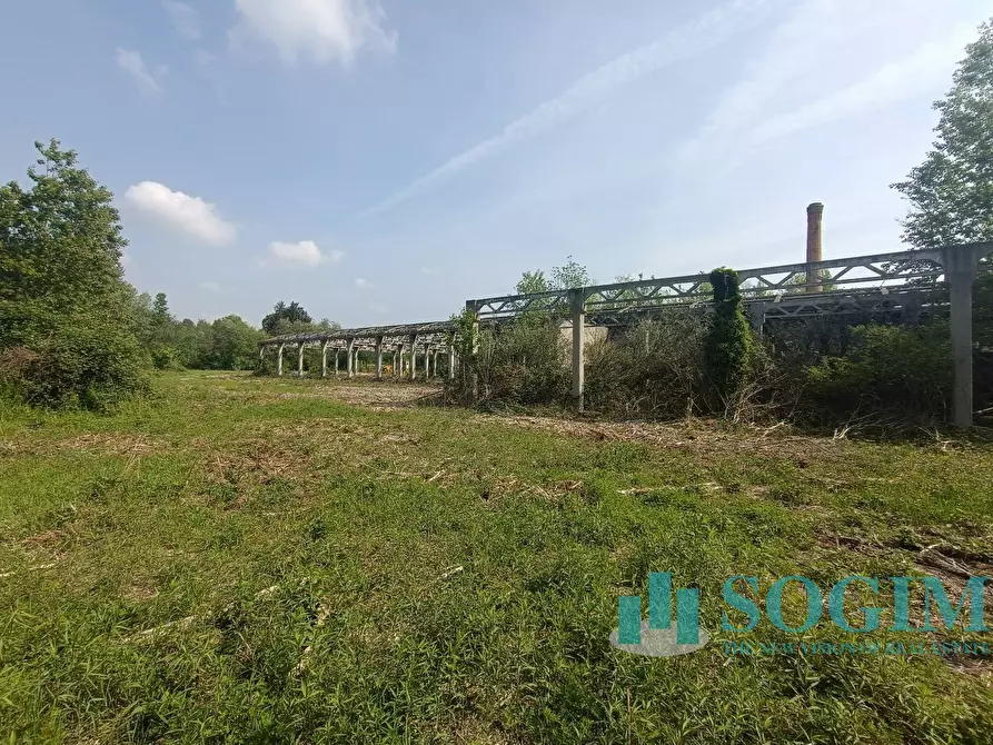 Immagine 13 di Terreno industriale in vendita  in Via della Fornace a Oltrona Di San Mamette