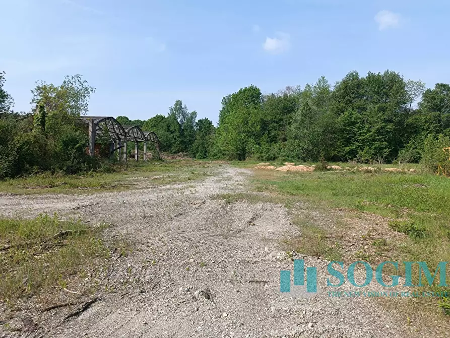 Immagine 22 di Terreno industriale in vendita  in Via della Fornace a Oltrona Di San Mamette