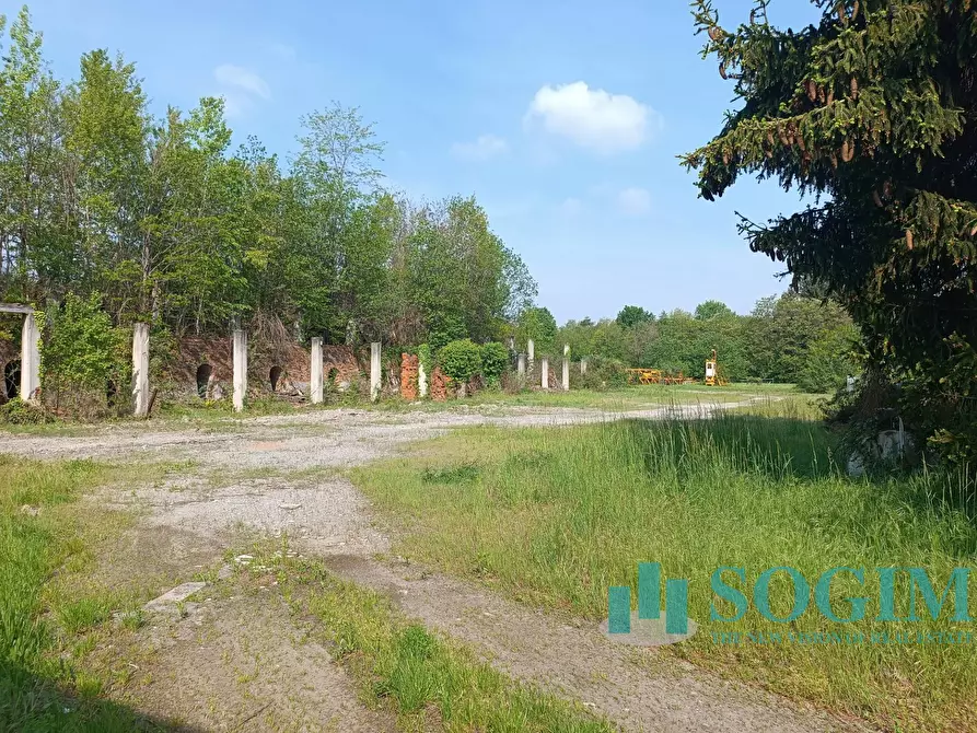 Immagine 1 di Terreno industriale in vendita  in Via della Fornace a Oltrona Di San Mamette