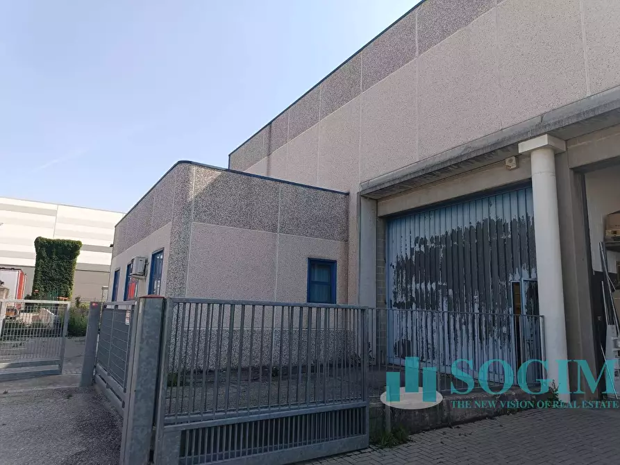 Immagine 1 di Capannone industriale in vendita  in Via Matteotti a Turate