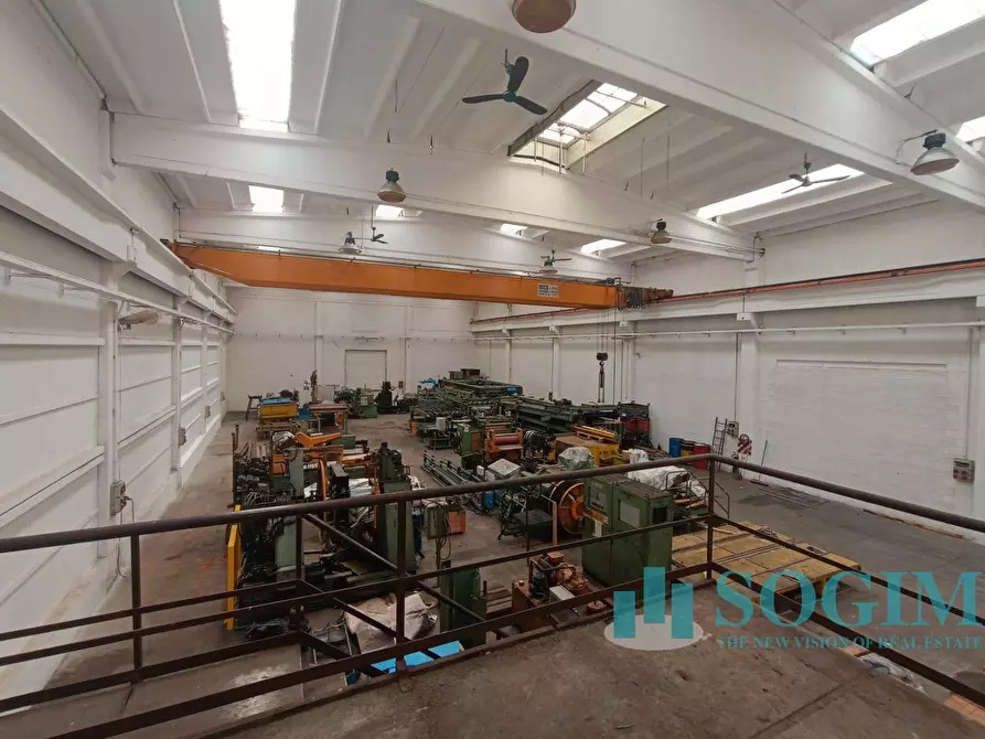 Immagine 3 di Capannone industriale in vendita  in Via Matteotti a Turate