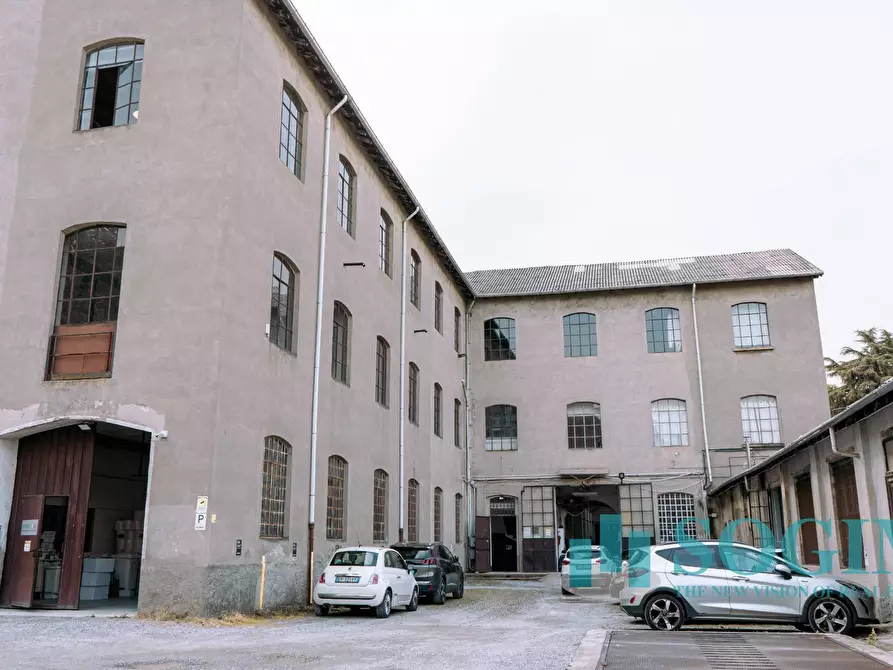 Immagine 15 di Capannone industriale in vendita  in via Molino ponte a Verano Brianza