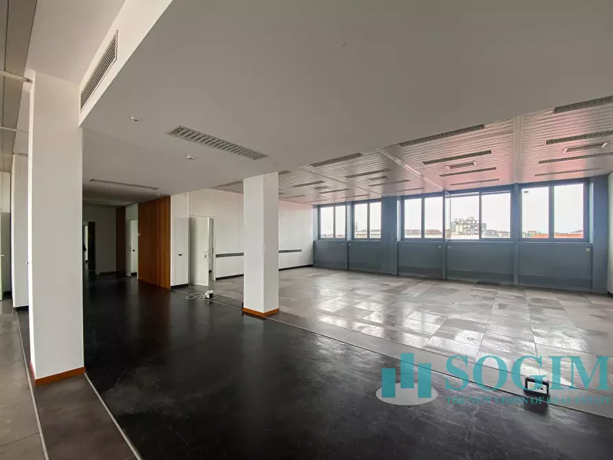 Immagine 5 di Ufficio in affitto  in Viale Leonardo da Vinci a Novara