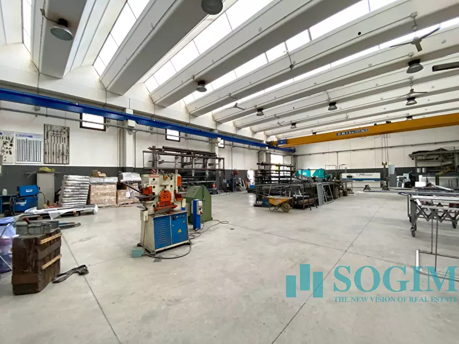 Immagine 3 di Capannone industriale in vendita  in via della pacciarna a Gorla Maggiore