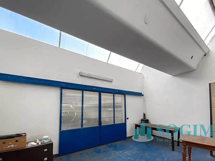 Immagine 10 di Capannone industriale in vendita  in via della pacciarna a Gorla Maggiore