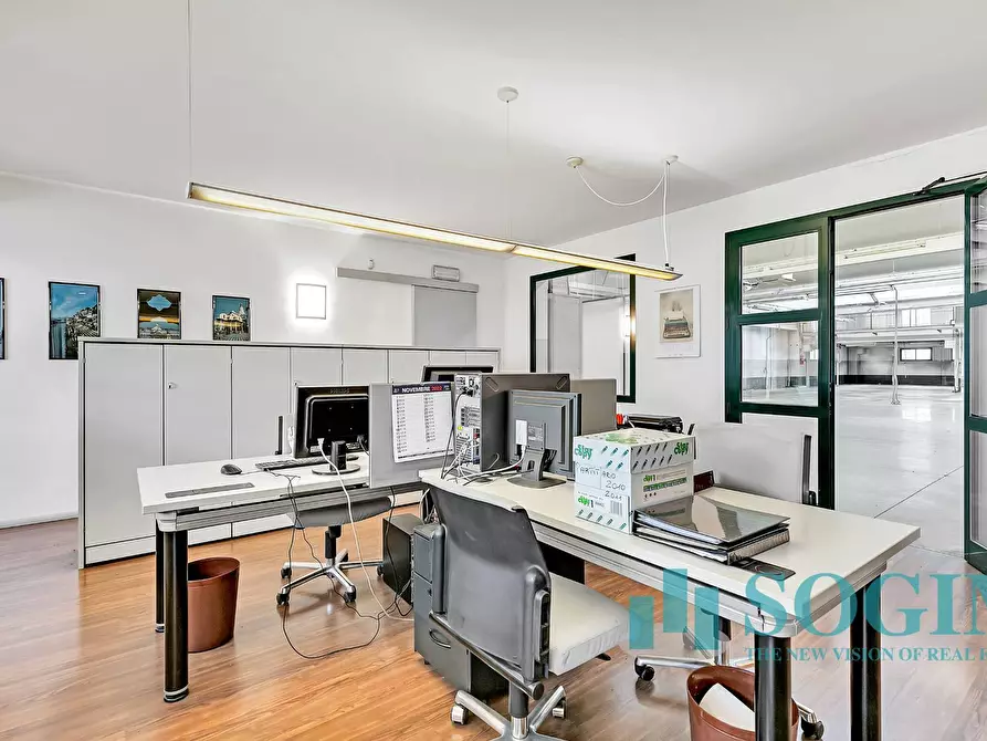 Immagine 4 di Capannone industriale in vendita  in Via strada di mezzo a Cirimido