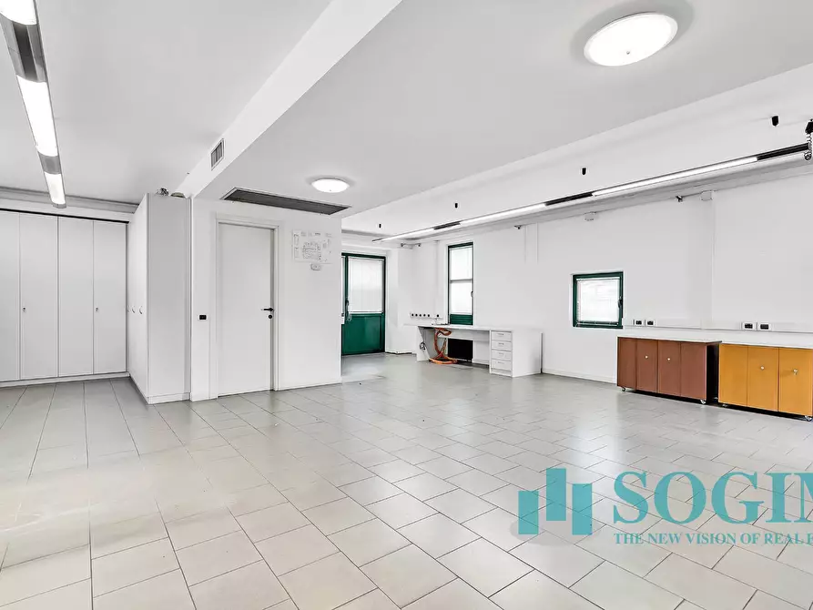 Immagine 6 di Capannone industriale in vendita  in Via strada di mezzo a Cirimido