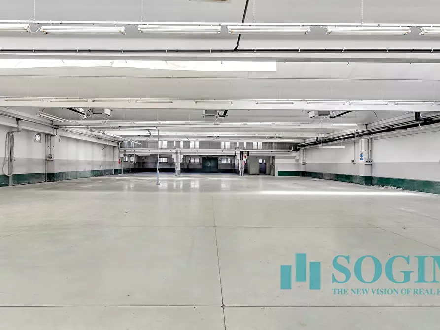 Immagine 12 di Capannone industriale in vendita  in Via strada di mezzo a Cirimido