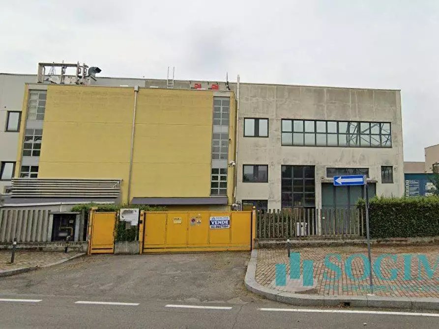 Immagine 3 di Capannone industriale in vendita  in via Brughetti a Bovisio-Masciago