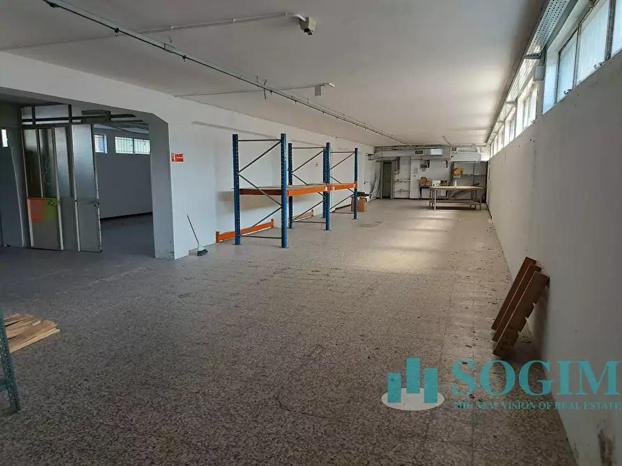 Immagine 13 di Capannone industriale in vendita  in Via Silvio Pellico a Rovellasca
