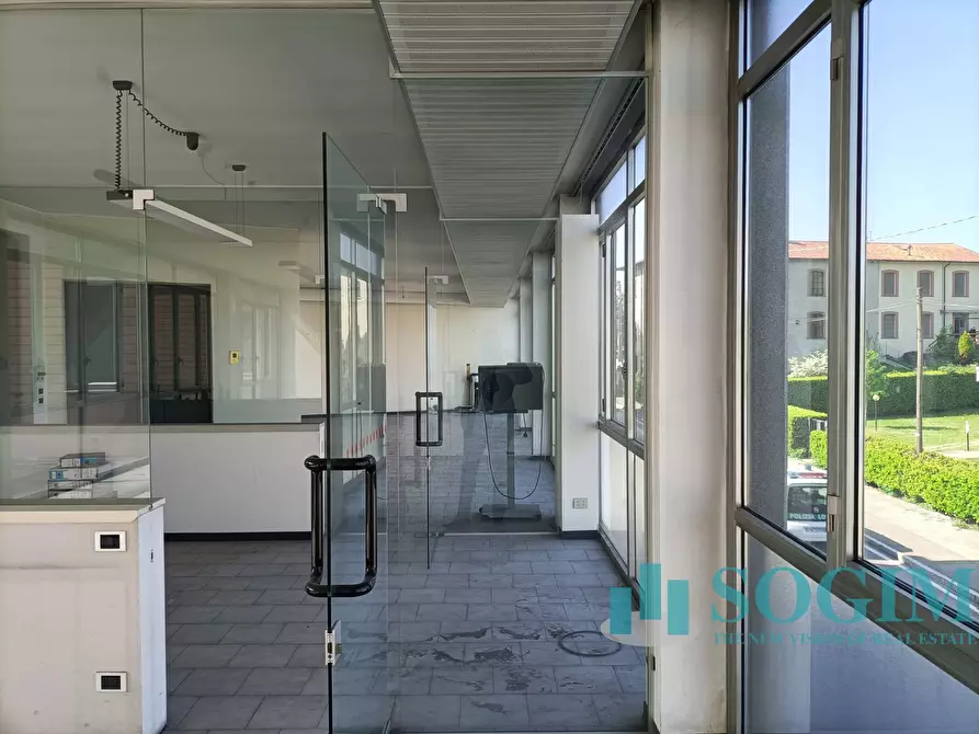 Immagine 4 di Capannone industriale in vendita  in via Carlo Bianchi a Inverigo