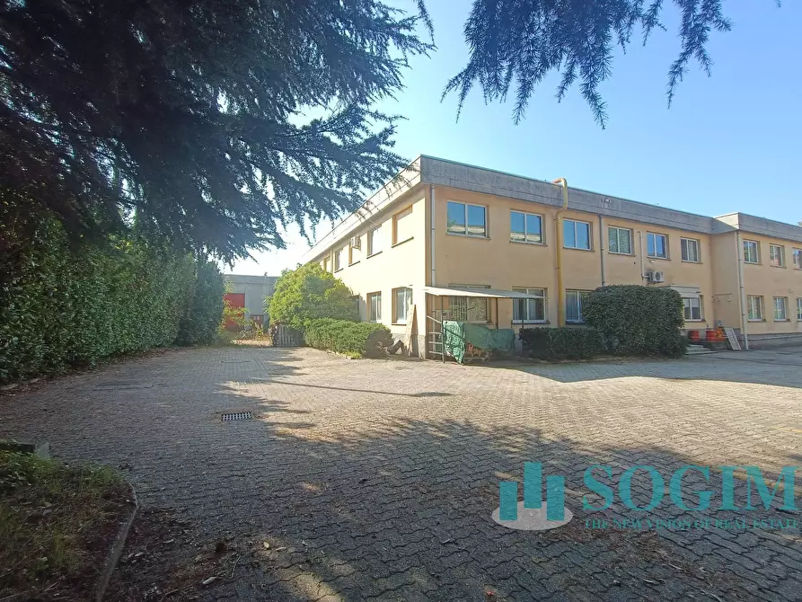 Immagine 2 di Capannone industriale in vendita  in Via Boscone a Olgiate Comasco