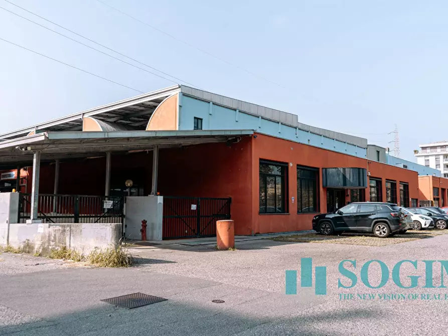 Immagine 23 di Capannone industriale in affitto  in GARIBALDI a Brugherio