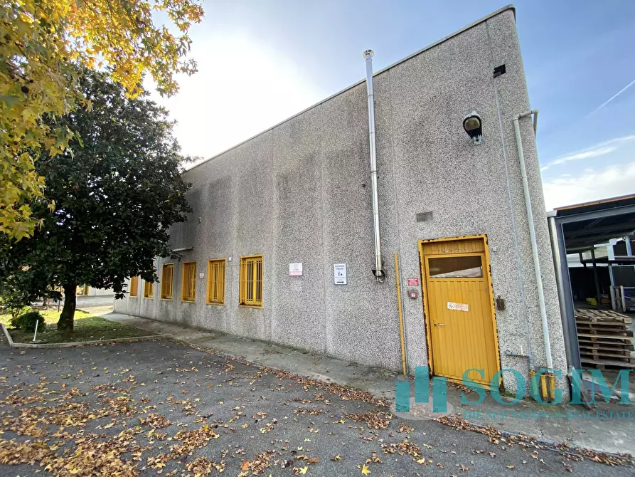 Immagine 23 di Capannone industriale in vendita  in VIA PO a Vimercate