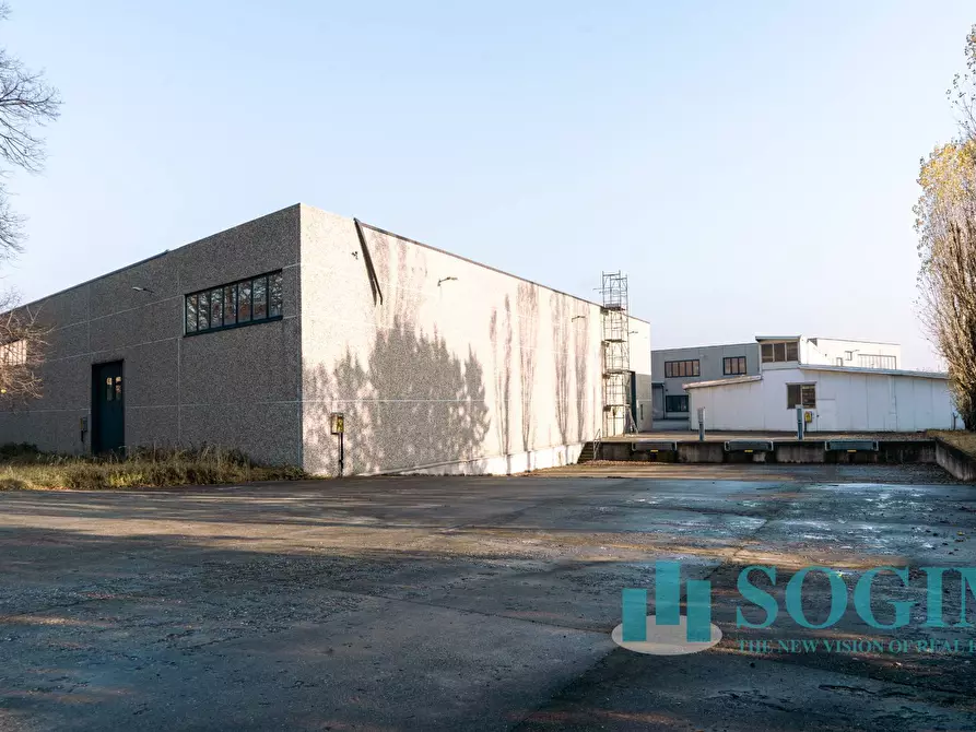 Immagine 5 di Capannone industriale in vendita  a Lissone