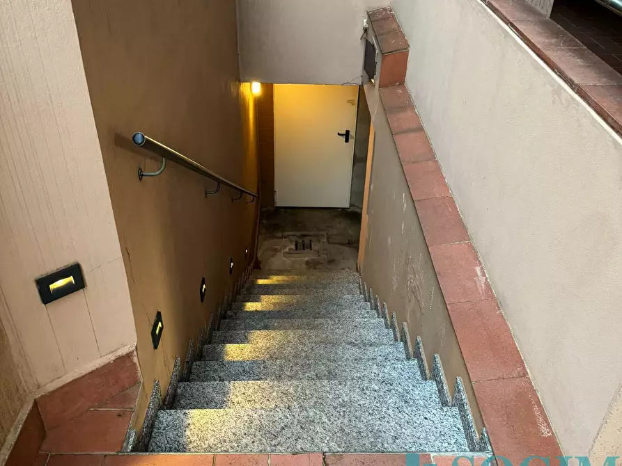 Immagine 15 di Magazzino in vendita  in Via Durini a Monza