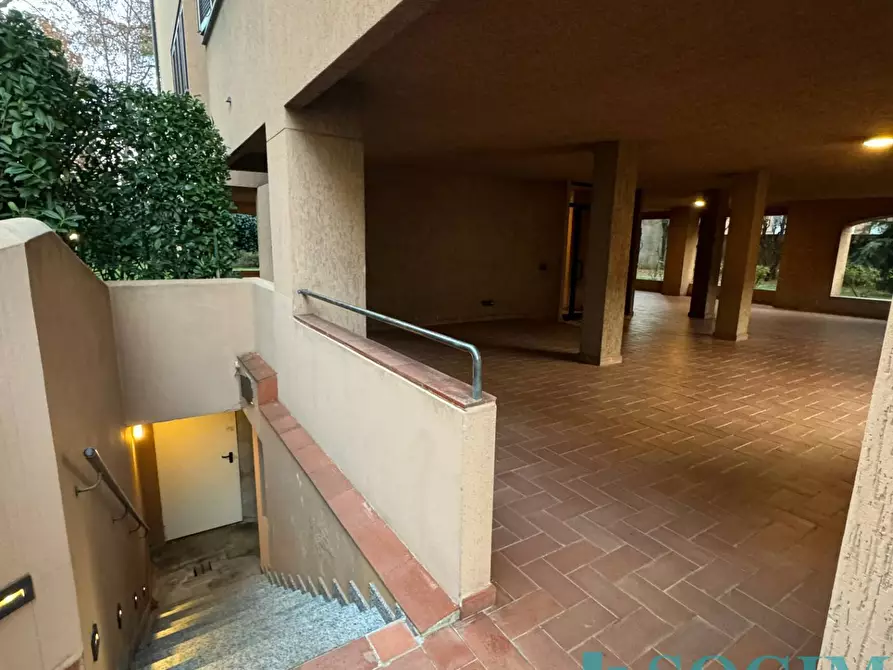 Immagine 16 di Magazzino in vendita  in Via Durini a Monza