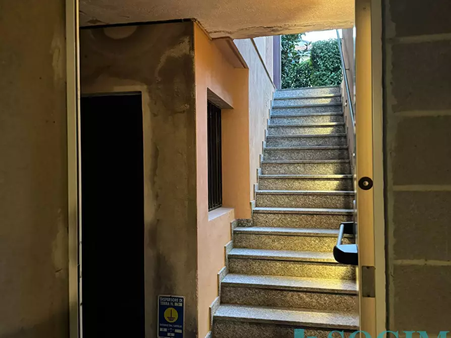 Immagine 9 di Magazzino in vendita  in Via Durini a Monza