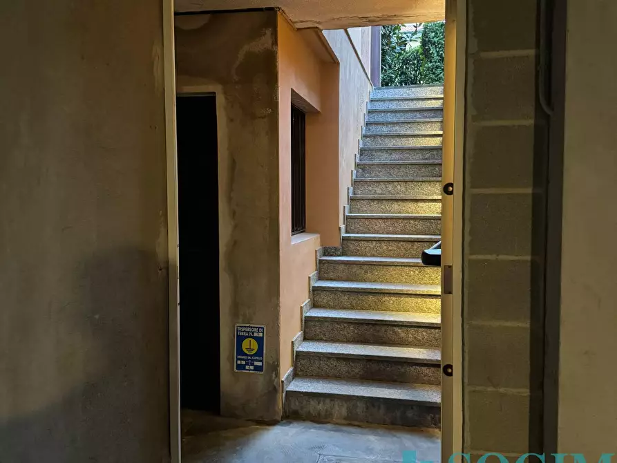 Immagine 10 di Magazzino in vendita  in Via Durini a Monza