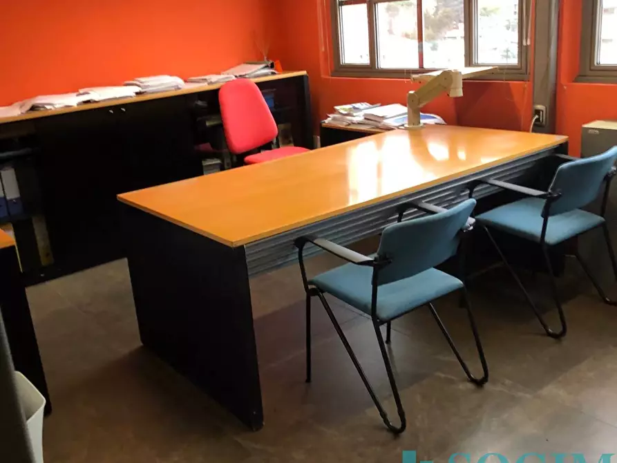 Immagine 2 di Ufficio in affitto  in via silvio pellico a Como