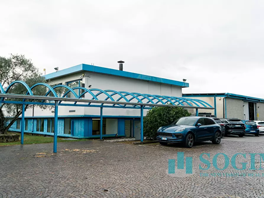 Immagine 28 di Capannone industriale in vendita  in Via Caravaggio a Desio