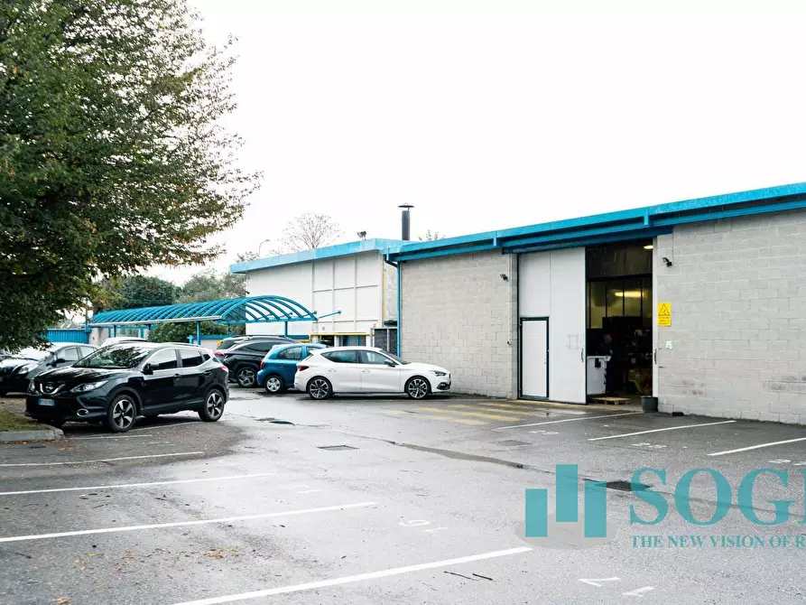 Immagine 5 di Capannone industriale in vendita  in Via Caravaggio a Desio