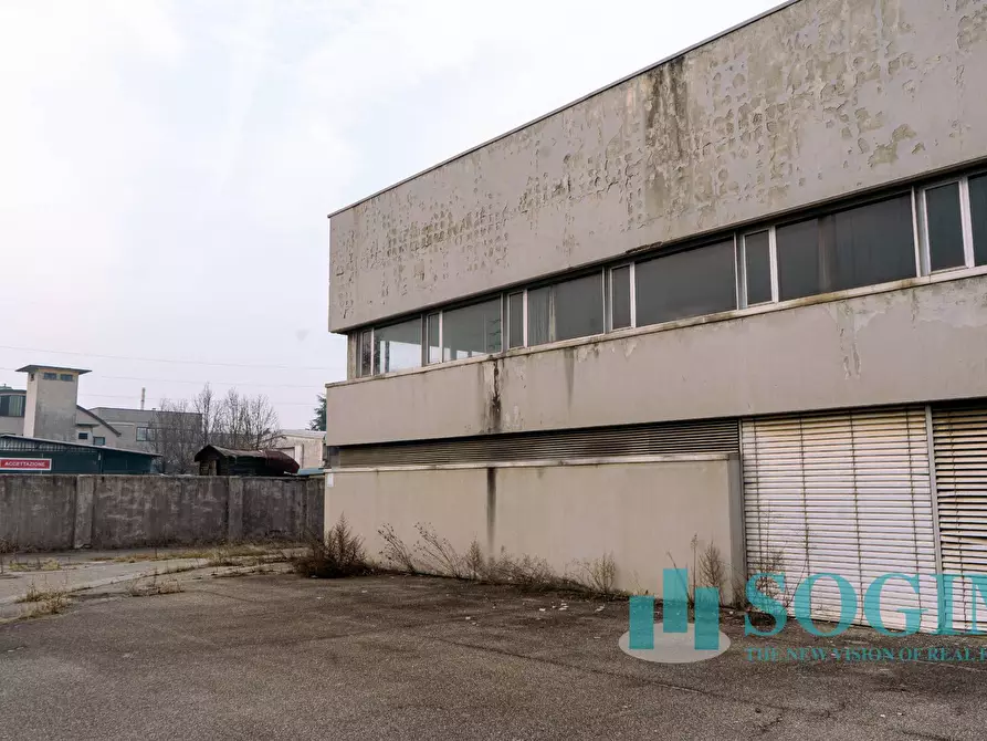 Immagine 26 di Capannone industriale in vendita  in Strada antica per Cassano a Cernusco Sul Naviglio