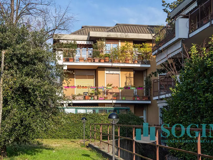 Immagine 1 di Appartamento in vendita  in Via Stradella a Monza