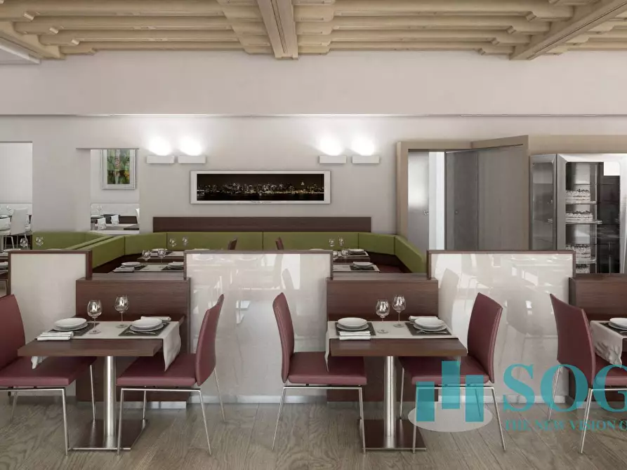 Immagine 12 di Locale commerciale in affitto  in De Gasperi a Figino Serenza