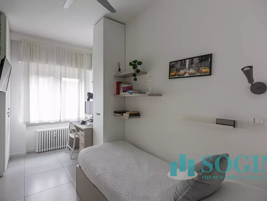 Immagine 26 di Appartamento in vendita  in Viale Enrico Forlanini a Milano