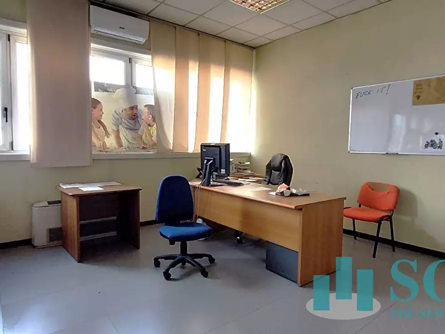 Immagine 25 di Capannone industriale in affitto  in VIA LA PIRA a Brugherio