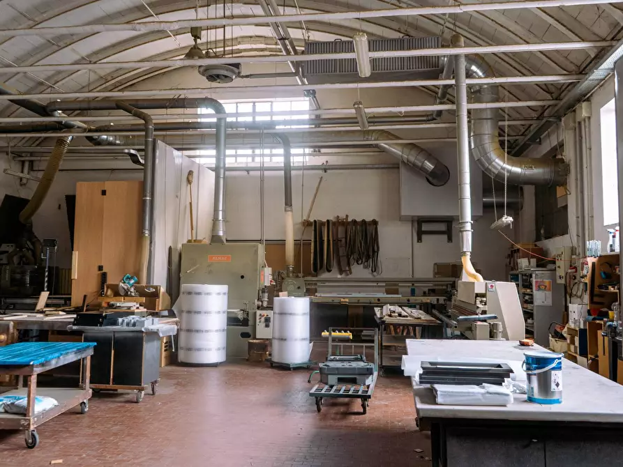 Immagine 20 di Capannone industriale in vendita  in via Fiume a Sovico