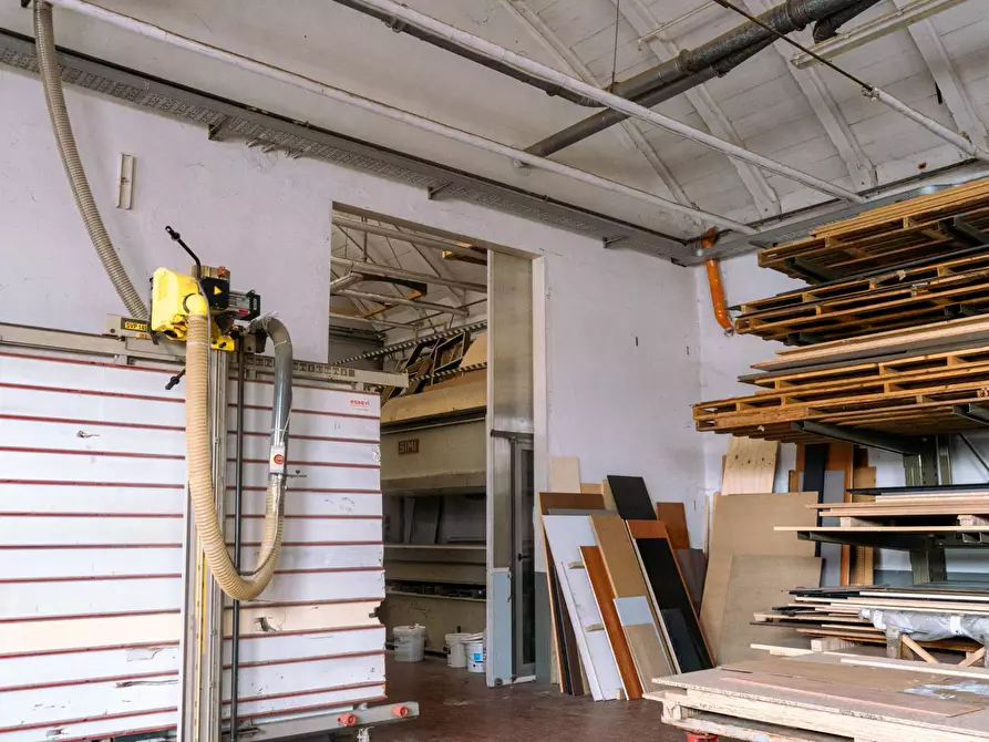 Immagine 21 di Capannone industriale in vendita  in via Fiume a Sovico