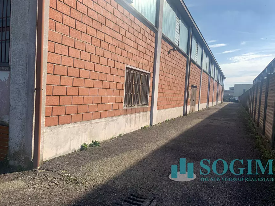 Immagine 14 di Capannone industriale in vendita  in Tolstoj a San Giuliano Milanese