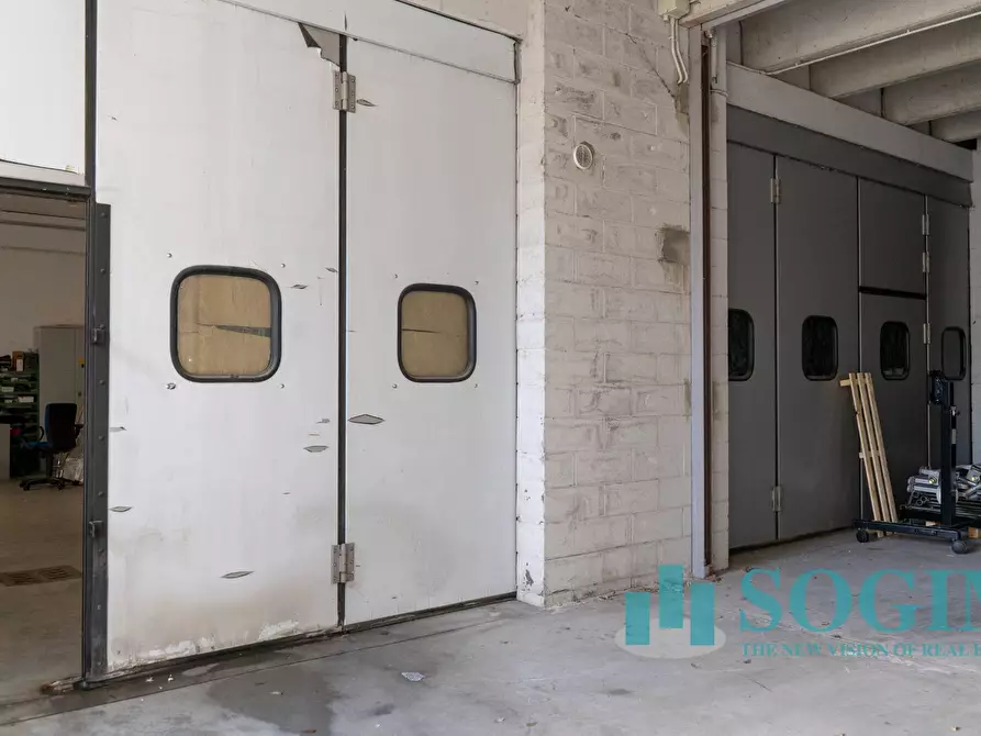 Immagine 22 di Capannone industriale in affitto  in VIA GUIDO ROSSA a Concorezzo